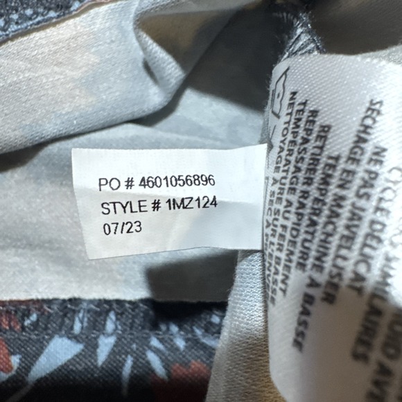 Travis Mathew Mens XL Scenic Pass Polo Shirt Floral Heater Series Casual Stretch - Picture 10 of 11